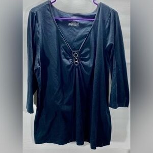 LANE BRYANT 18/20W BLACK TOP